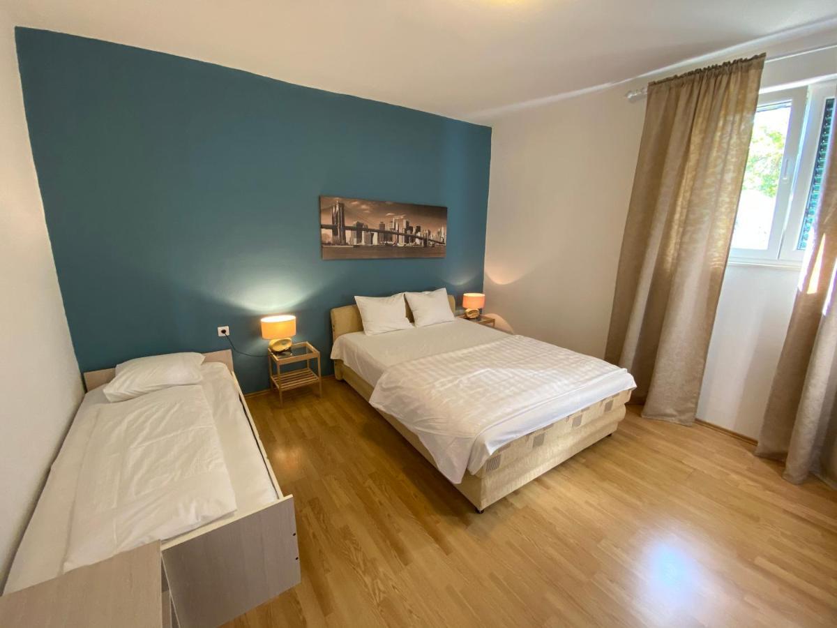 Apartmani Lu Biograd Na Moru Luaran gambar